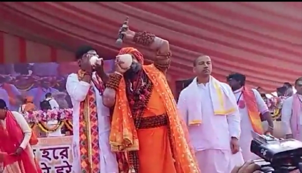 “সাক্ষী থাকতে পেরে ধন্য”, গীতাপাঠ অনুষ্ঠান সম্পর্কে প্রতিক্রিয়া শুভেন্দুর “সাক্ষী থাকতে পেরে ধন্য”, গীতাপাঠ অনুষ্ঠান সম্পর্কে প্রতিক্রিয়া শুভেন্দুর