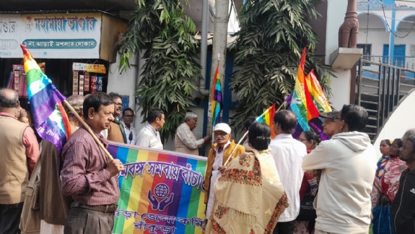 প্রতিটি সমবায় সমিতিতে নির্বাচন ও সমবায়ের লুঠের টাকা উদ্ধার-সহ বিভিন্ন  দাবীতে পশ্চিমবঙ্গ সমবায় বাঁচাও মঞ্চের  গণ-ডেপুটেশন