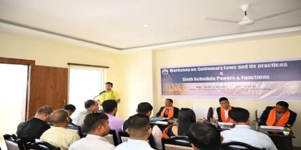 হাফলঙে অনুষ্ঠিত প্রথাগত আইন, এর অনুশীলন এবং ষষ্ঠ তফশিলি বিষয়ক কর্মশালা