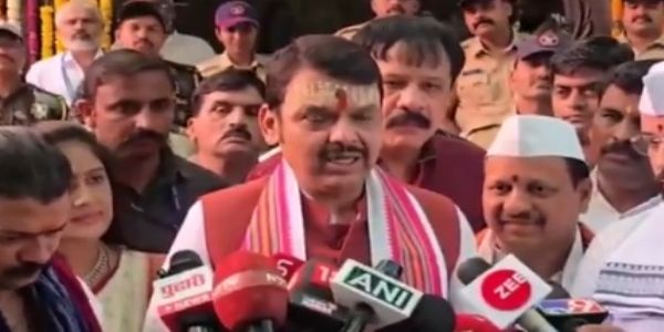 পাকিস্তান সন্ত্রাসী দেশ, সর্বদা সন্ত্রাসবাদকে সমর্থন করে আসছে : দেবেন্দ্র ফড়নবিস