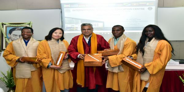 (আপডেট) আইএসআই কলকাতায় পালিত হল আইএসইসি-র ৭৬তম সমাবর্তন অনুষ্ঠান