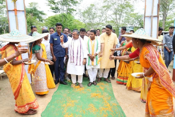 রতন লাল নাথ