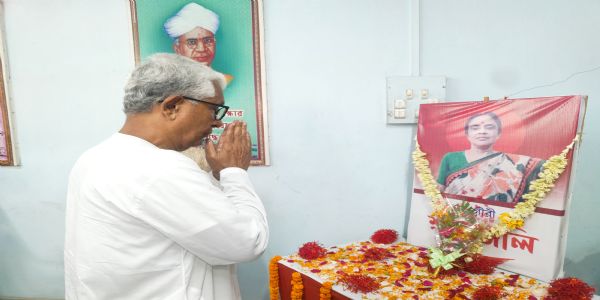 খোয়াইয়ে সদ্য প্রয়াত বাম নেত্রীর স্মরণ সভা অনুষ্ঠিত