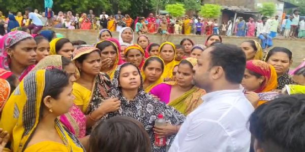 ভিন রাজ্যে কাজের মাঝে প্রাণ হারালেন মালদার পরিযায়ী শ্রমিক, দেহ ফিরতেই শোক ছায়া গ্রামে