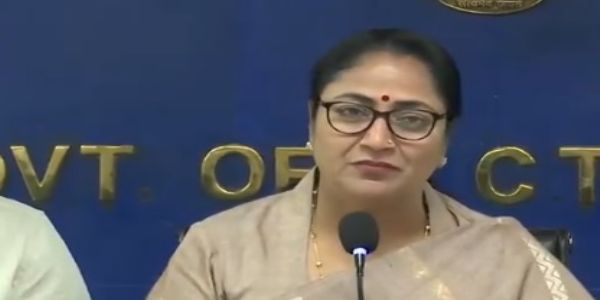 দিল্লির জনগণের জন্য দিনরাত কাজ করছে সরকার, আশ্বাস রেখা গুপ্তার