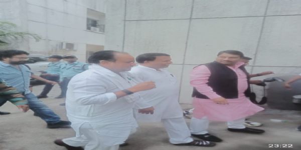 সরকারি হাসপাতালের একাংশে ধস, মৃত ৩