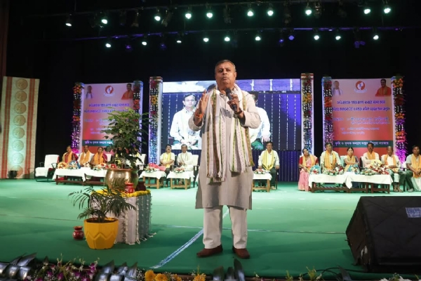 কৃষিমন্ত্রী রতন লাল নাথ