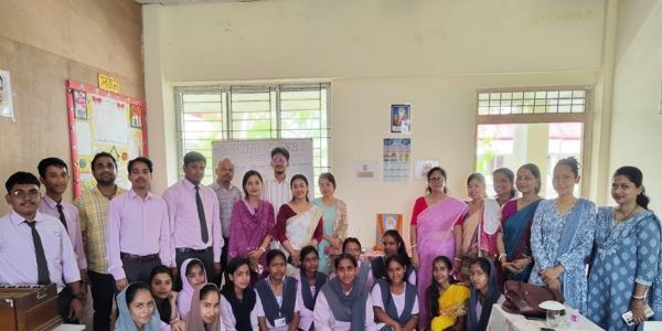শ্রীভূমির পণ্ডিত দীনদয়াল আদর্শ মহাবিদ্যালয়ে উদযাপিত কবিগুরুর ১৬৪-তম জন্মজয়ন্তী