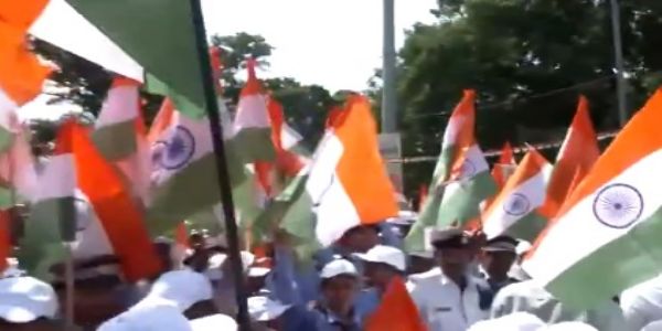সেনার পাশে থাকার বার্তা, বেঙ্গালুরুতে তিরঙ্গা যাত্রা র‍্যালির আয়োজন