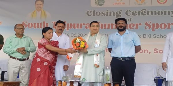 ক্রীড়ামন্ত্রীর উপস্থিতিতে সমাপ্ত হল দক্ষিণ জেলা ভিত্তিক গ্ৰীষ্মকালীন ক্রীড়া শিবির