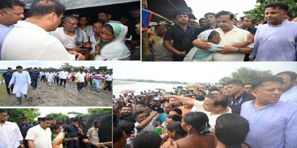 বন্যা বিধ্বস্ত লখিমপুরে মুখ্যমন্ত্রী হিমন্তবিশ্ব, ত্রাণ প্রদানে মিশনমুডে কাজ করছে প্রশাসন