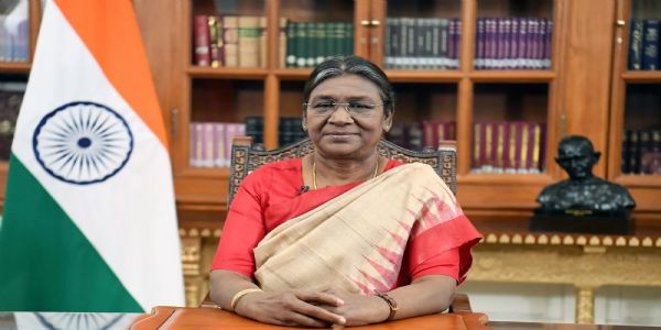 রাষ্ট্রপতি দ্রৌপদী মুর্মুর জন্মদিনে শুভেচ্ছা রাজস্থানের রাজ্যপাল এবং মুখ্যমন্ত্রীর