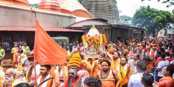 অম্বুবাচির দ্বিতীয় দিন, দেশ-বিদেশের ভক্ত-সাধুসন্তের জনসমুদ্র নীলাচল পাহাড়ে