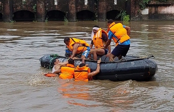ভোপালে বন্যা ত্রাণ ও উদ্ধার অভিযানের মহড়া