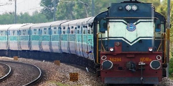 আসানসোল বিভাগের উপর ট্র্যাক রক্ষণাবেক্ষণে ট্রেনের নিয়ন্ত্রণ