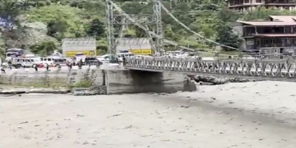প্রতিকূল আবহাওয়ায় সিকিমে ফের উদ্ধারকাজে বিঘ্ন, আটকে ১১৩ জন পর্যটক