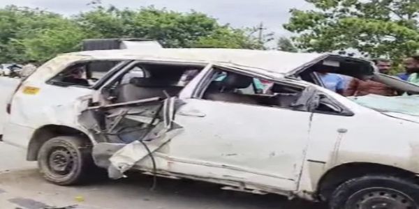 দোদ্দাবল্লাপুরার কাছে গাড়ি উল্টে হত চার