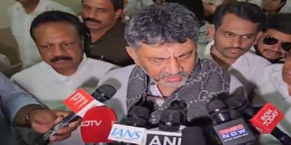 কর্নাটকে নেতৃত্ব বদলের জল্পনায় ইতি টানলেন উপমুখ্যমন্ত্রী