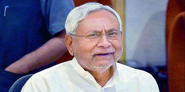 সুফল পাবে জনগণ, ১২৫ ইউনিট বিদ্যুৎ বিনামূল্যে দেওয়ার প্রতিশ্রুতি নীতীশের