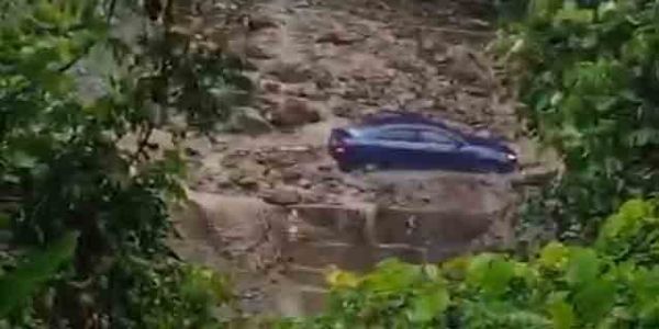 অরুণাচলে অবিরাম ভারী বৃষ্টিপাত, বিপদসঙ্কুল রাস্তাঘাট, লোয়ার সিয়াঙের সঙ্গে বিচ্ছিন্ন লেপা রাডা জেলা