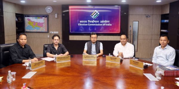 ত্রিপুরায়ও হবে ভোটার তালিকা সংশোধন (এসআইআর), তিপ্রা মথা-প্ৰধান প্রদ্যোত দেববর্মাকে আশ্বাস নির্বাচন কমিশনের