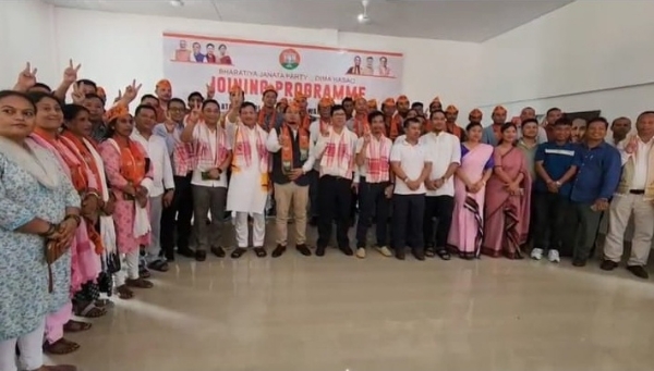 ডিমা হাসাও জেলায় বিজেপিতে বিলীন তৃণমূল কংগ্রেস