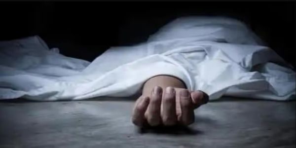 উত্তর প্রদেশে রাতের অন্ধকারে বিষাক্ত জন্তুর কামড়ে মৃত এক কিশোরী