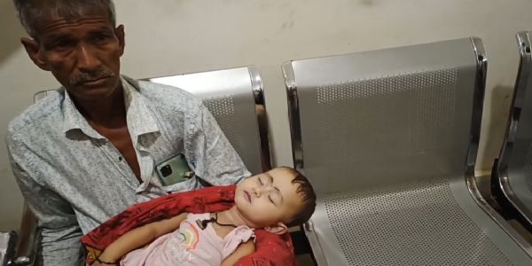 শান্তিরবাজার হাসপাতালে শিশুর মৃত্যু, চিকিৎসায় গাফিলতির অভিযোগ