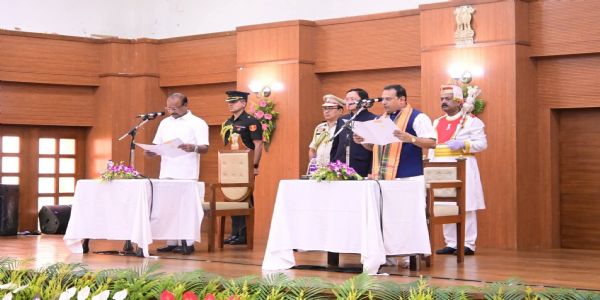 ত্রিপুরা মন্ত্রিসভার নতুন সদস্য হিসেবে শপথ নিলেন কিশোর বর্মণ