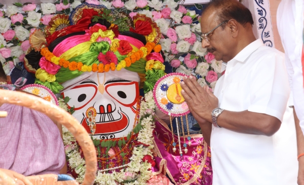 রাজ্যপাল ইন্দ্র সেনা রেড্ডি নাল্লু
