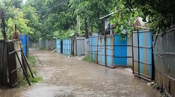 বৃষ্টির জল