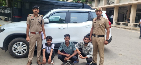 ফরিদাবাদ: ডাকাতির ঘটনায় পুলিশের হাতে গ্রেফতার তিন