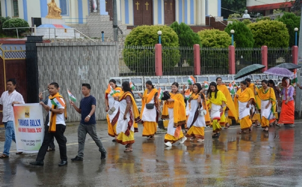 ডিমা হাসাও জেলা প্রশাসনের উদ্যোগে হাফলঙে তিরঙ্গা যাত্রা