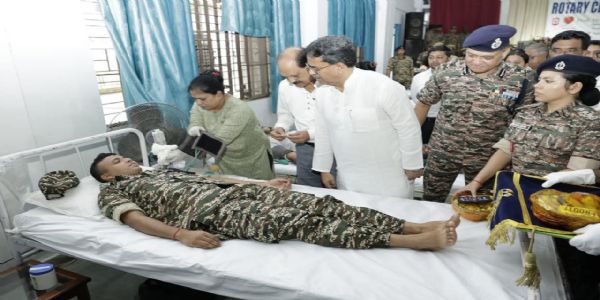 স্বেচ্ছায় রক্তদান এখন গণজাগরণের রূপ পাচ্ছে : মুখ্যমন্ত্রী