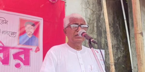 শাসক দলের বিরুদ্ধে সুর চড়ালেন ত্রিপুরার প্রাক্তন মুখ্যমন্ত্রী মানিক সরকার