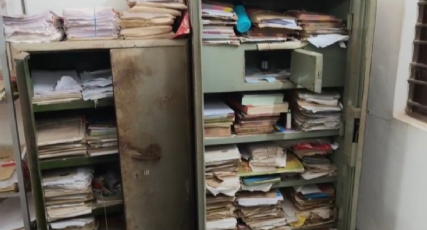 স্কুলে দুঃসাহসিক চুরি