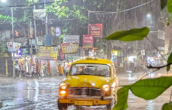 আপাতত ভারী বৃষ্টির সম্ভাবনা নেই দক্ষিণবঙ্গে