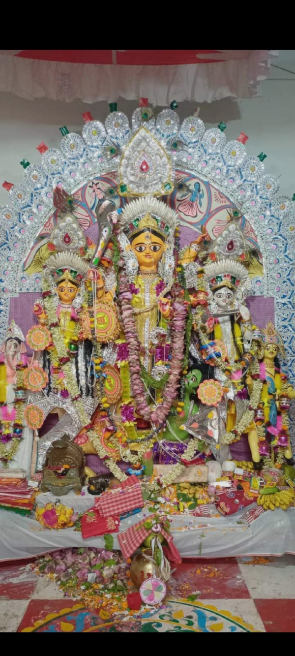 মানকরের বড়বাড়ির দুর্গাপুজায়