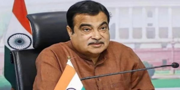 ভারত বিশ্বের তৃতীয় বৃহত্তম অটোমোবাইল বাজার হয়ে উঠেছে, শীর্ষস্থান লক্ষ্য : নীতিন গড়করি