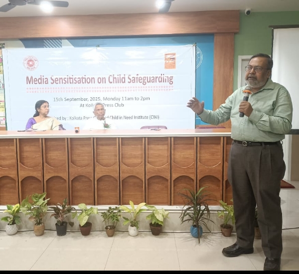 প্রেস ক্লাবের সভাপতি ডঃ স্নেহাশিস সুর