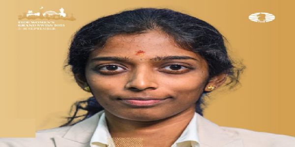 বৈশালী রমেশবাবুকে নরেন্দ্র মোদীর শুভেচ্ছা