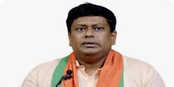 কেন্দ্রীয় সরকারি কর্মচারীদের বেতন আগাম দেওয়ার সিদ্ধান্তকে স্বাগত জানালেন সুকান্ত