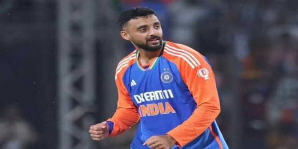 ভারতের বরুণ চক্রবর্তী টি-২০ র‍্যাঙ্কিংয়ে এক নম্বর বোলার হলেন