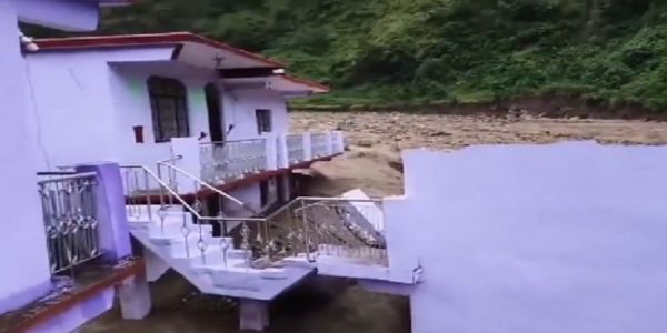 চামোলিতে মেঘভাঙা বৃষ্টিতে ব্যাপক ক্ষয়ক্ষতি, ৬টি বাড়ি ধ্বংস