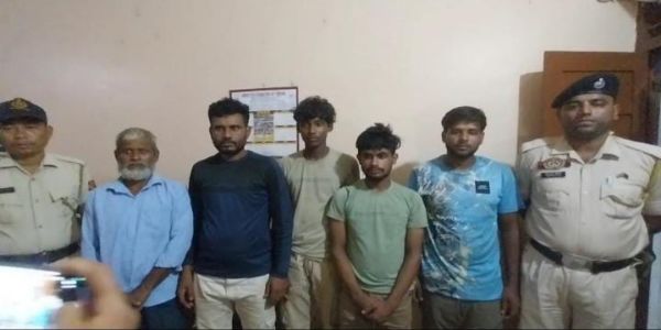 উদয়পুরে পাঁচ বাংলাদেশি নাগরিক গ্রেফতার