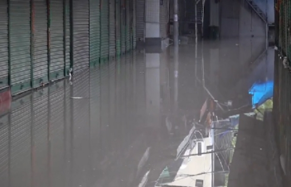 যমুনার জলস্তর বিপদসীমার ওপরেই, উদ্বেগজনক পরিস্থিতি দিল্লিতে