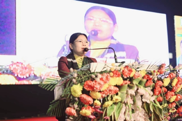 মন্ত্রী সান্ত্বনা চাকমা