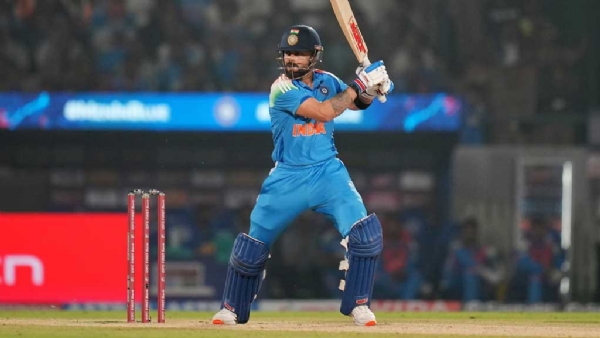 শচীন তেন্ডুলকারকে ছাড়িয়ে ২৮ হাজারে দ্রুততম কোহলি