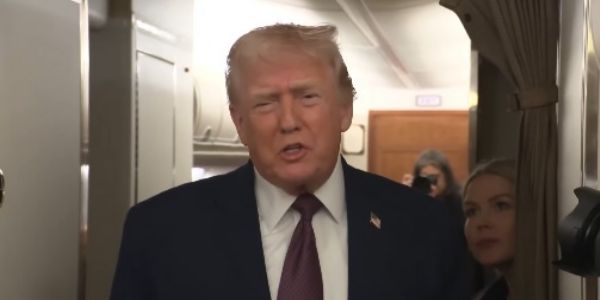 নিজেকে ভেনেজুয়েলার ভারপ্রাপ্ত রাষ্ট্রপতি আখ্যা দিলেন ট্রাম্প, ইরান প্রসঙ্গেও প্রতিক্রিয়া