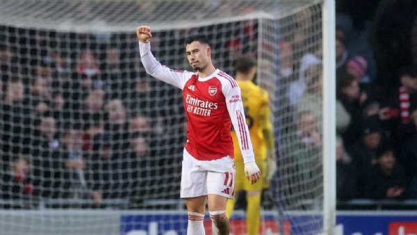 আর্সেনালের সহজ জয়, হ্যাটট্রিক করলেন ব্রাজিলিয়ান ফরোয়ার্ড